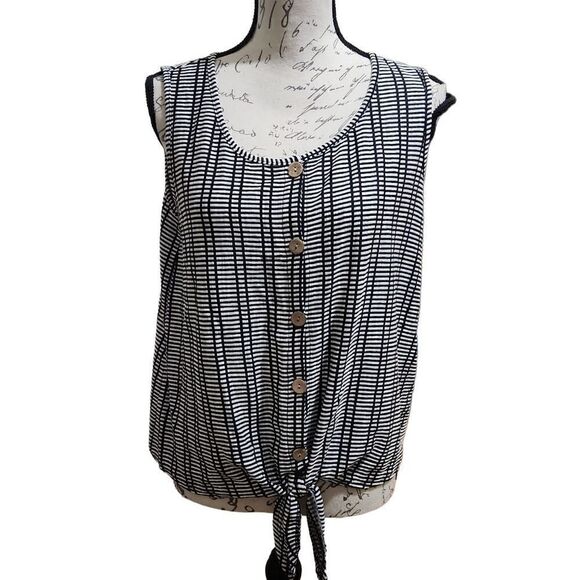 W5 Ladies Knotted Tank - Picture 1 of 7